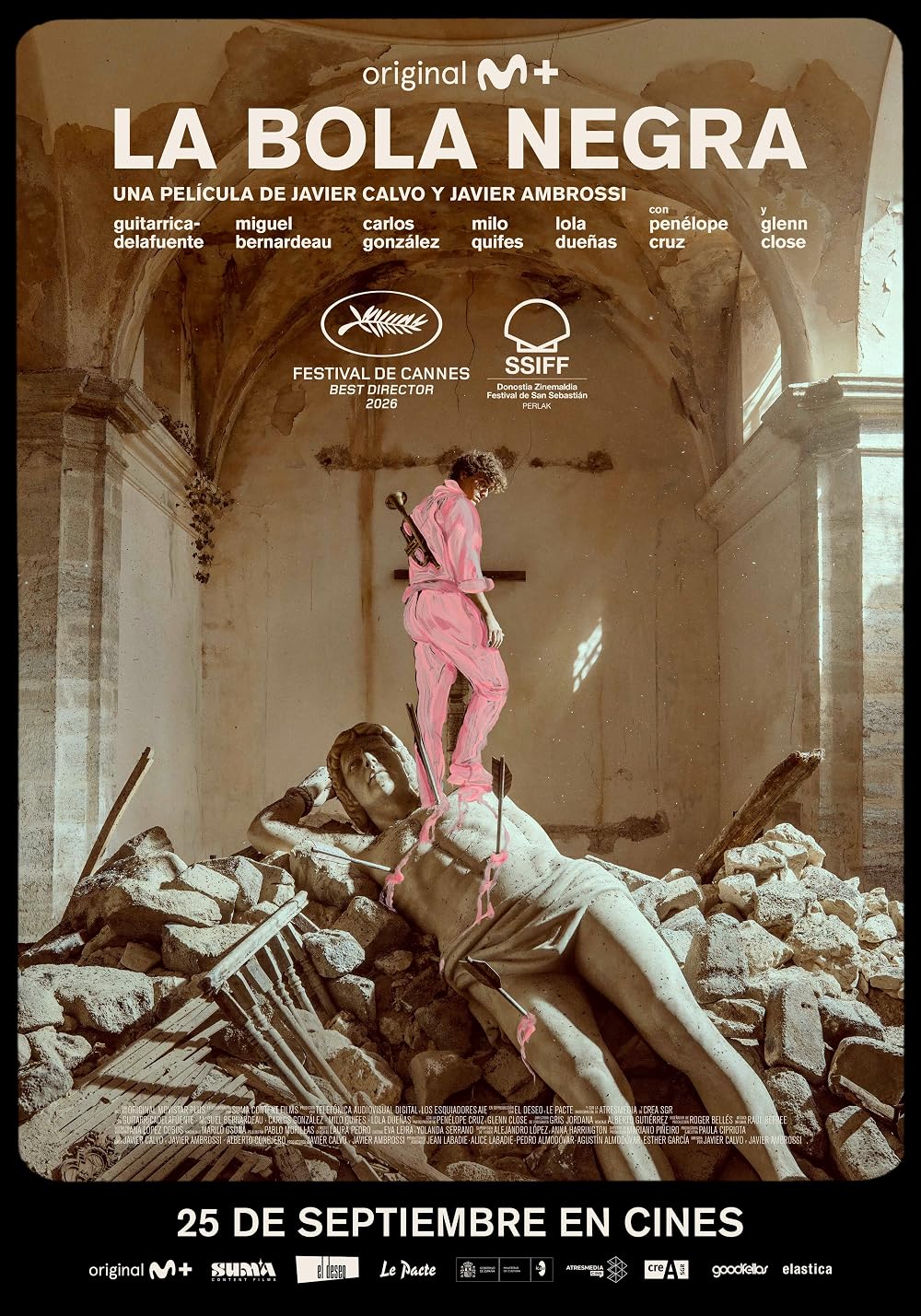 'La bola negra' llega a las salas de cine: Lorca, cine y diseño de vestuario con sello granadino